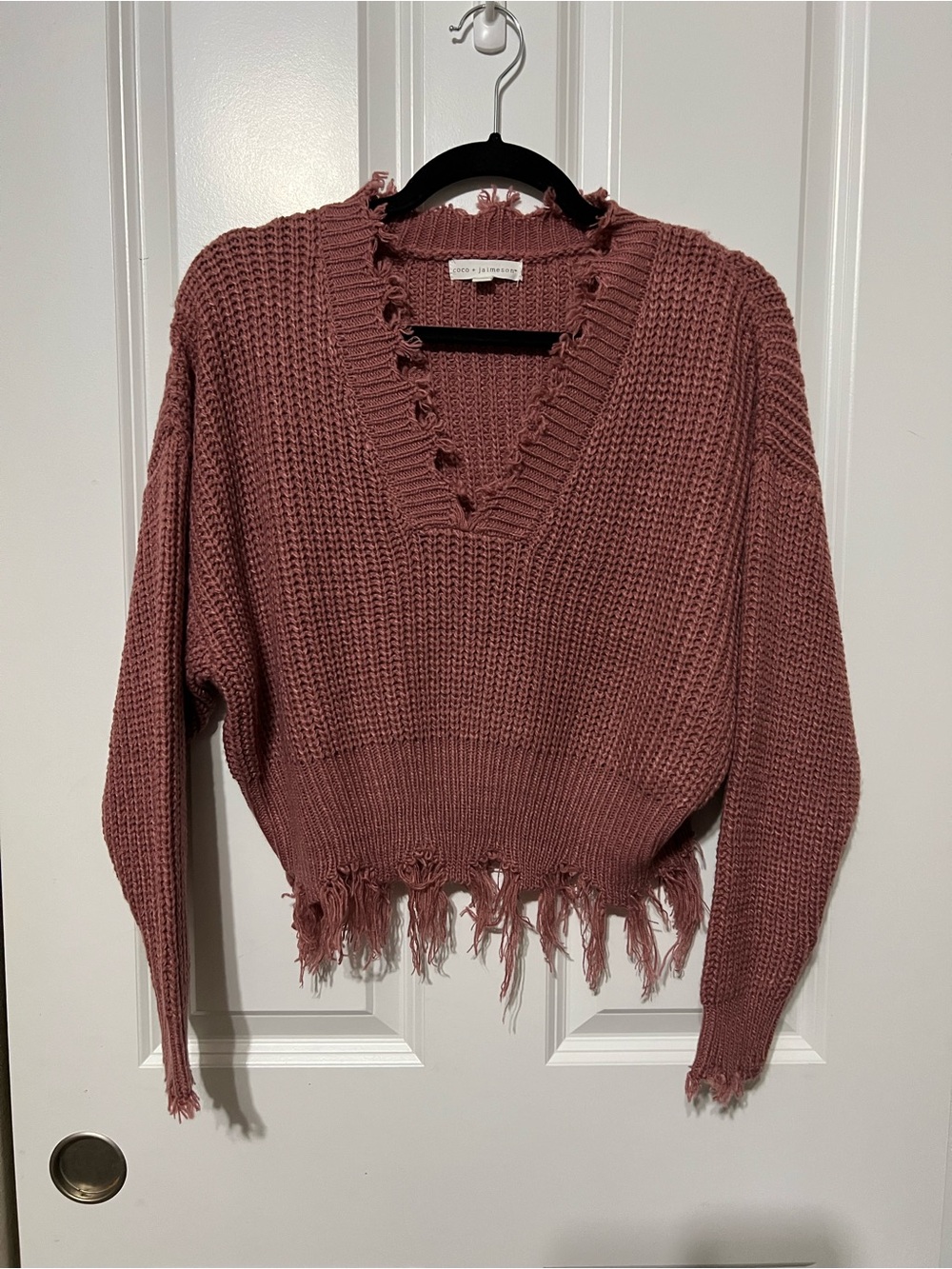 Coco + Jaimeson Distressed V-Neck Fringe Sweater Dusty Rose Size Small